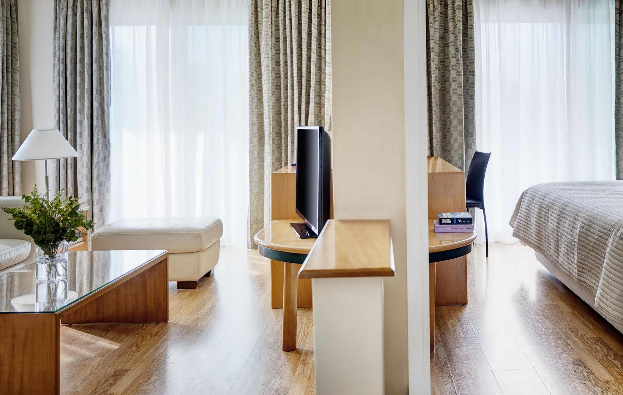 Blazer Suites Hotel Athens Luaran gambar